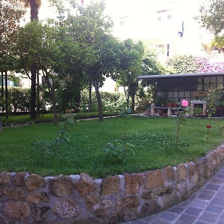 Bed and Breakfast Aristocarli Roma Exterior foto