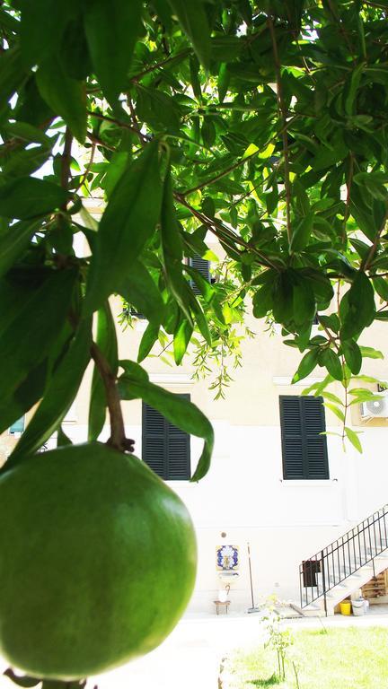 Bed and Breakfast Aristocarli Roma Exterior foto